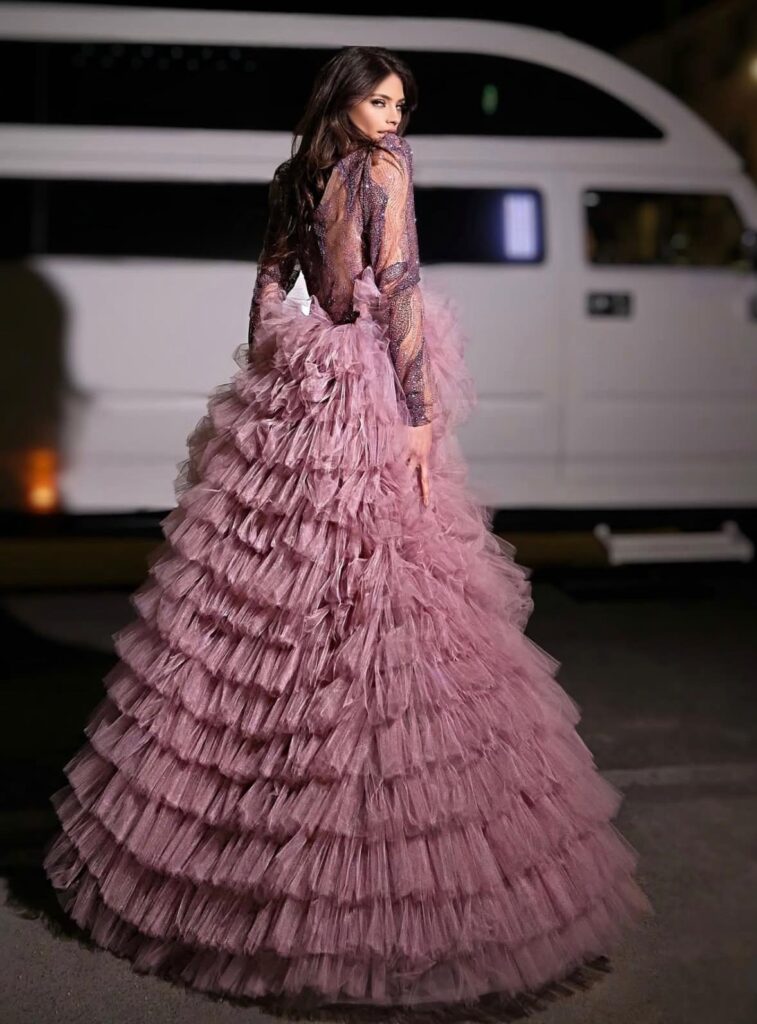 Hummer limousine a Napoli,noleggio hummer limousine a napoli