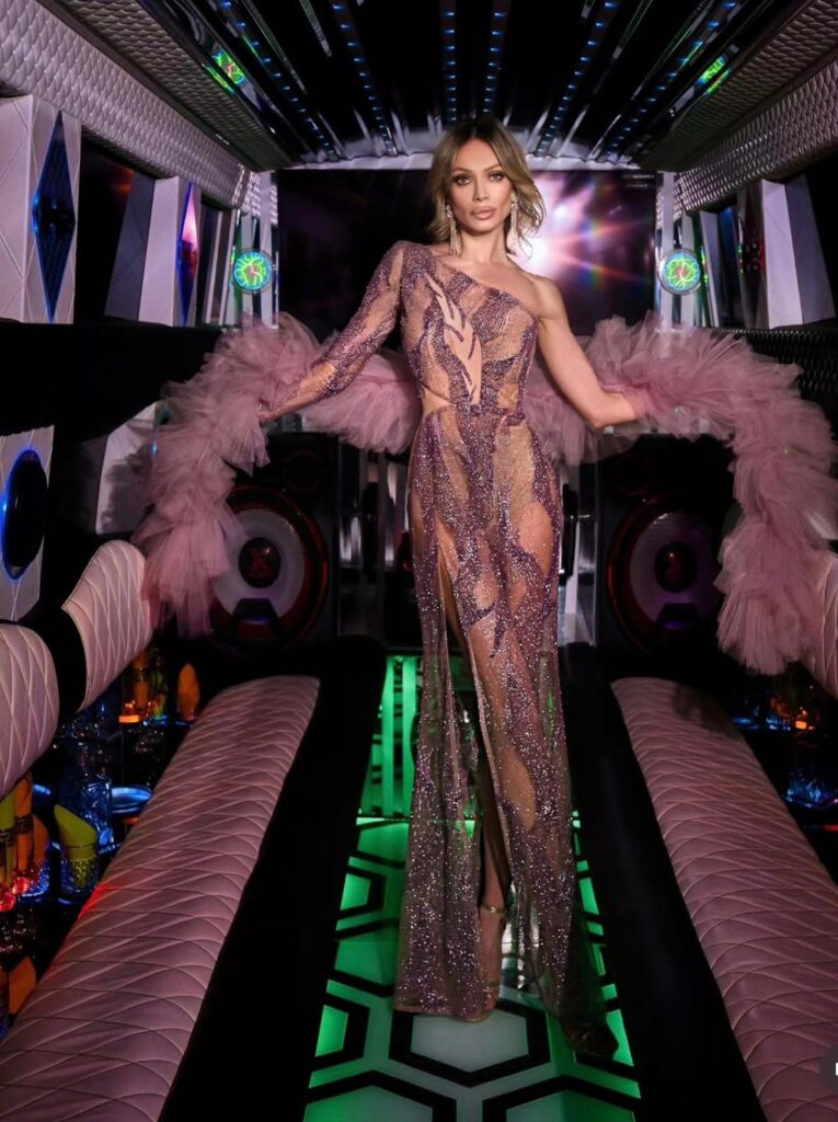 Hummer limousine a Napoli,noleggio hummer limousine a napoli